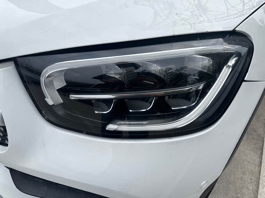 Mercedes-Benz GLC 300 L 4MATIC Luxury - zdjęcie 11