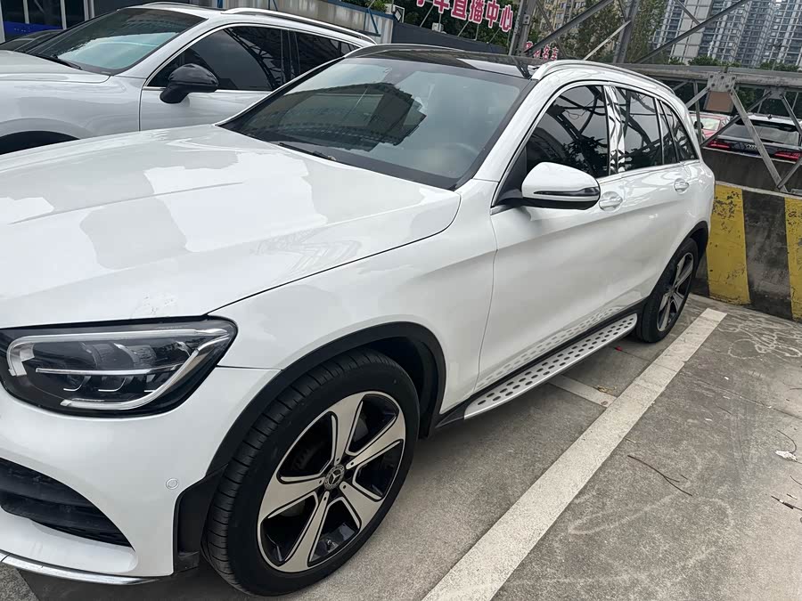 Mercedes-Benz GLC 300 L 4MATIC Luxury - zdjęcie 4