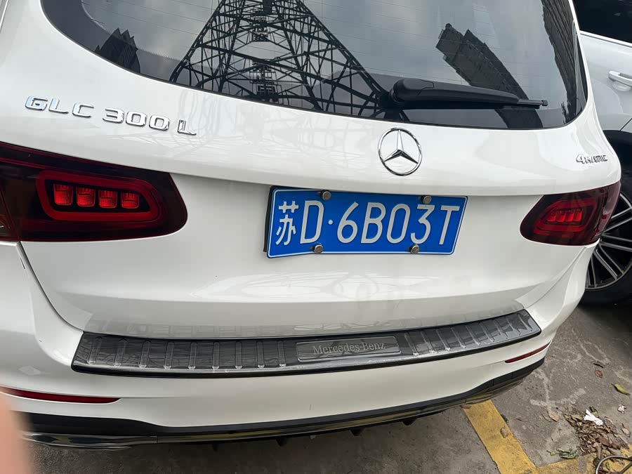 Mercedes-Benz GLC 300 L 4MATIC Luxury - zdjęcie 7