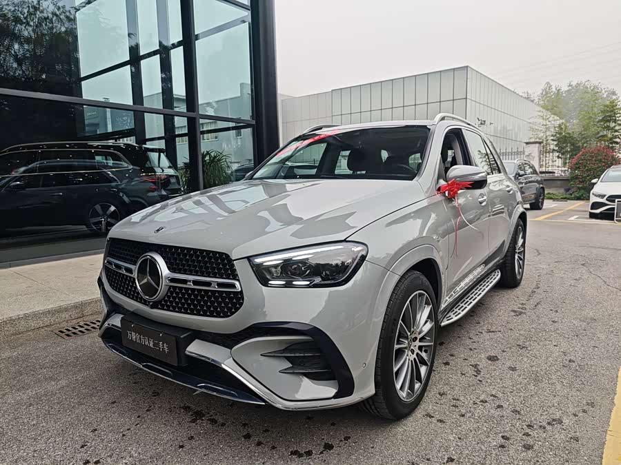 Mercedes-Benz GLE 2023 GLE 450 4MATIC Luxury - zdjęcie 1
