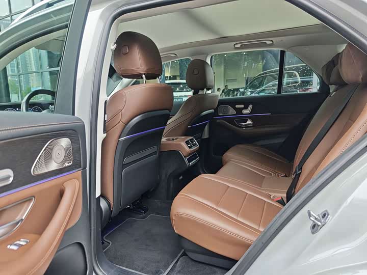 Mercedes-Benz GLE 2023 GLE 450 4MATIC Luxury - zdjęcie 13