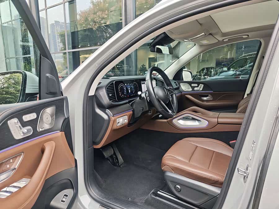Mercedes-Benz GLE 2023 GLE 450 4MATIC Luxury - zdjęcie 3