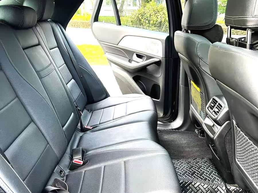 Mercedes-Benz GLE 350 4MATIC Coupe SUV Fashion - zdjęcie 8