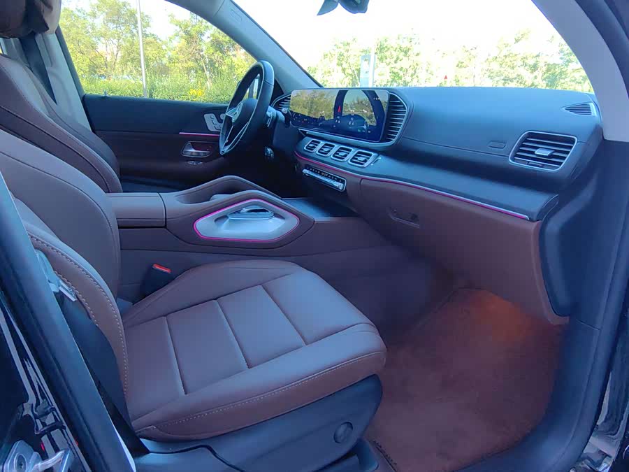 Mercedes-Benz GLE 450 4MATIC Luxury - zdjęcie 17