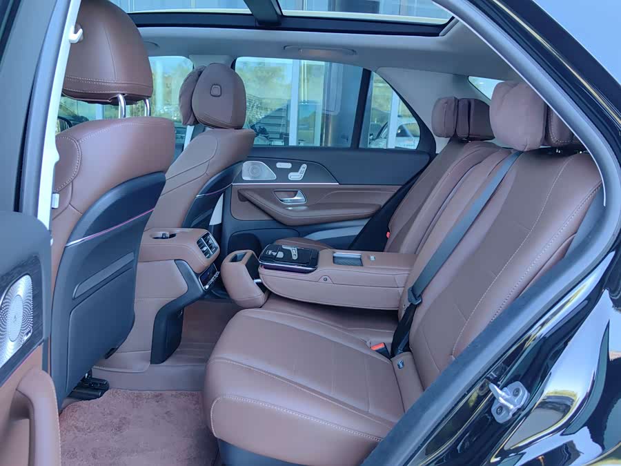 Mercedes-Benz GLE 450 4MATIC Luxury - zdjęcie 9