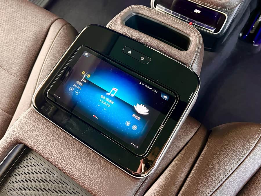 Mercedes-Benz GLS 2023 Facelift 2 GLS 450 4MATIC Fashion - zdjęcie 20