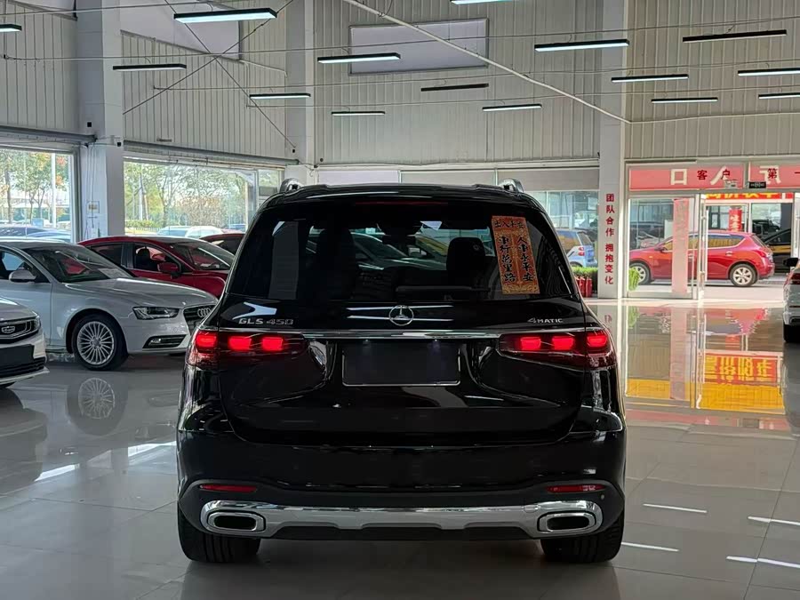 Mercedes-Benz GLS 2024 GLS 450 4MATIC Luxury - zdjęcie 4