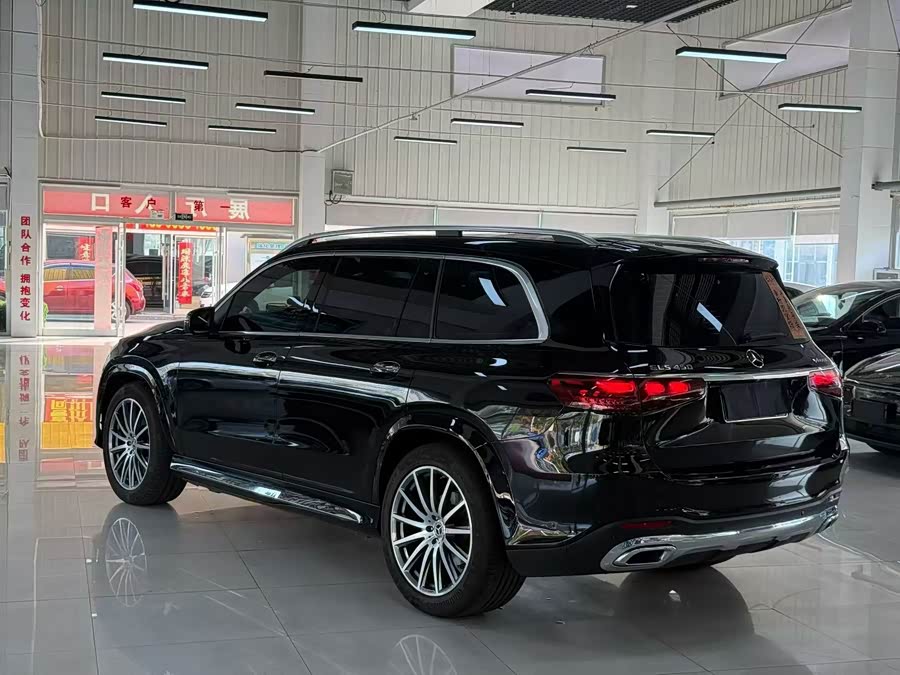 Mercedes-Benz GLS 2024 GLS 450 4MATIC Luxury - zdjęcie 5