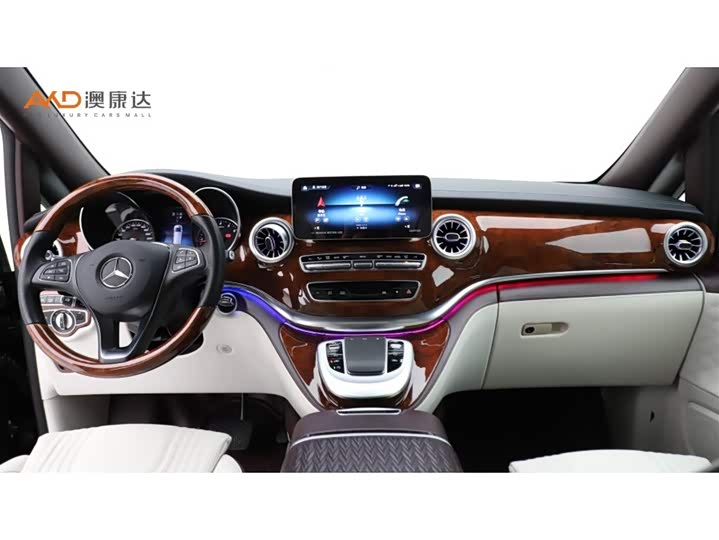 Mercedes-Benz V-Class 2022 V 260 L Long Wheelbase Luxury Edition - zdjęcie 16