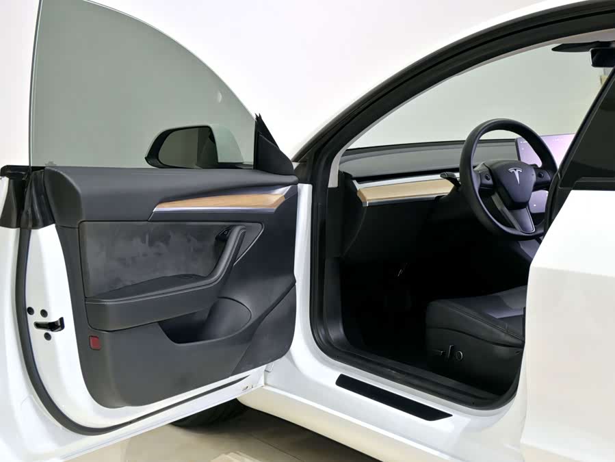 Model 3 2022 RWD - zdjęcie 8