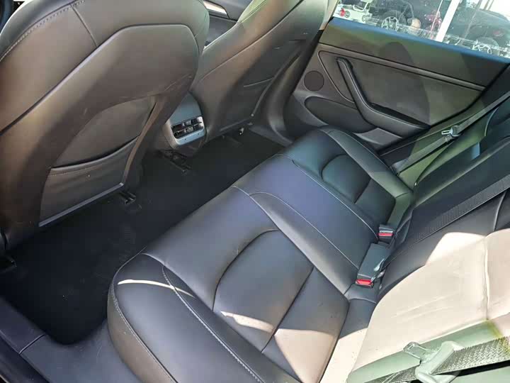 Model 3 2022 RWD - zdjęcie 8