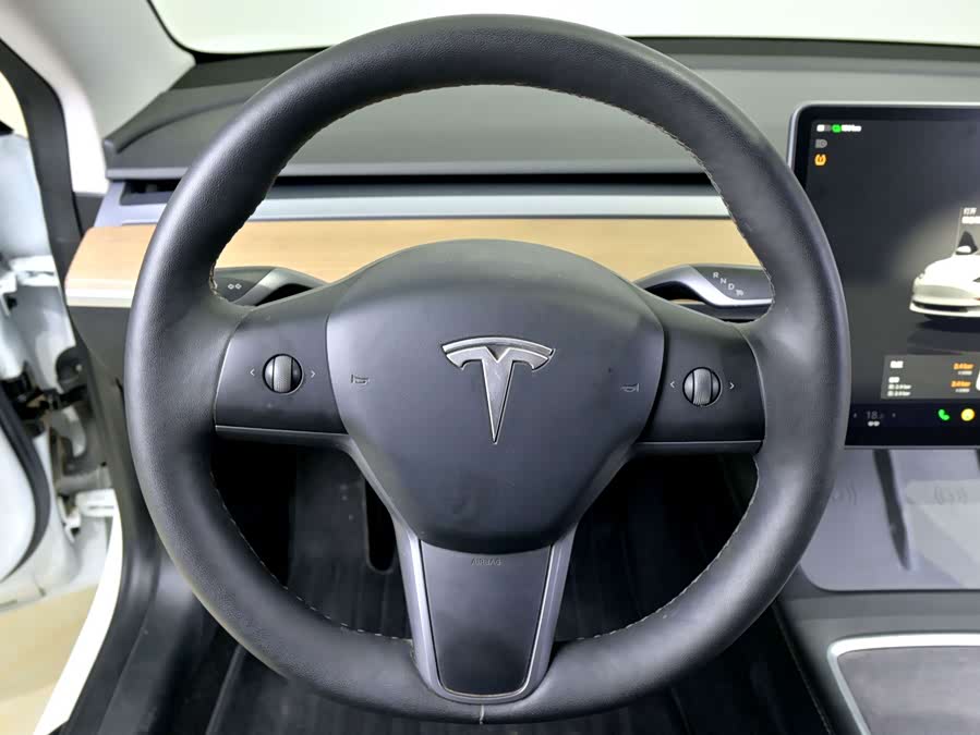 Model 3 2022 RWD - zdjęcie 10