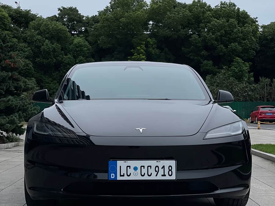 Model 3 2023 RWD - zdjęcie 2