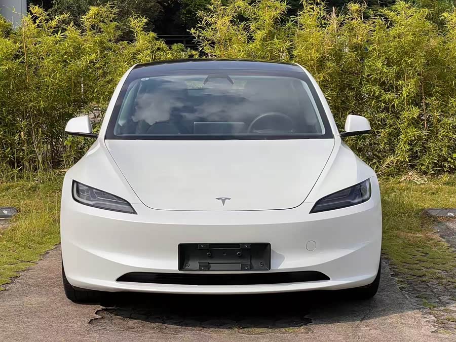 Model 3 2023 RWD - zdjęcie 2