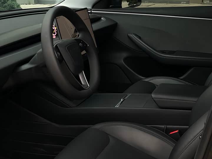 Model 3 2023 RWD - zdjęcie 17