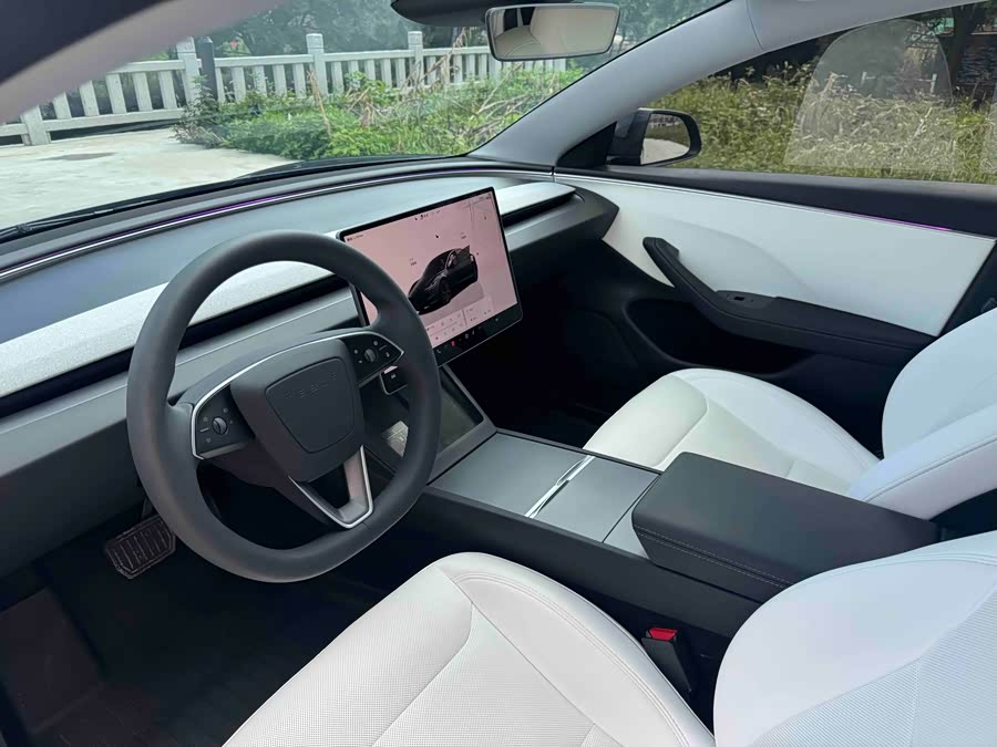 Model 3 2023 RWD - zdjęcie 4