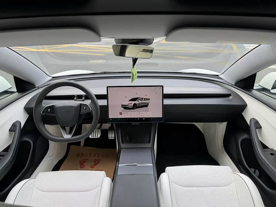 Model 3 2024 High Performance AWD - zdjęcie 5