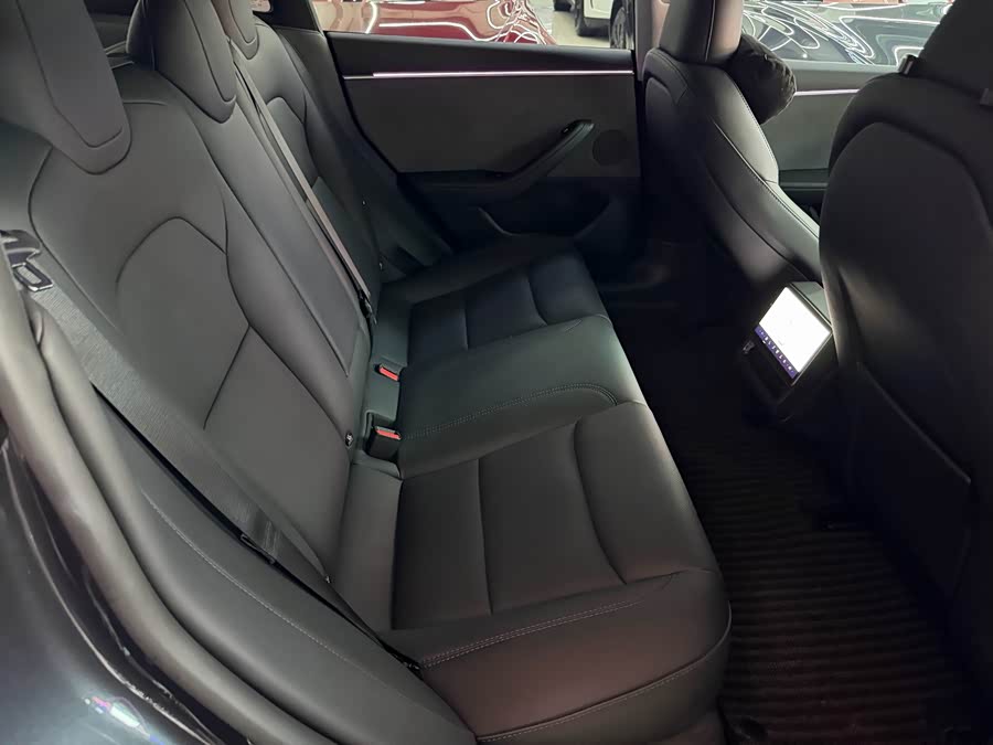Model 3 2025 RWD - zdjęcie 2