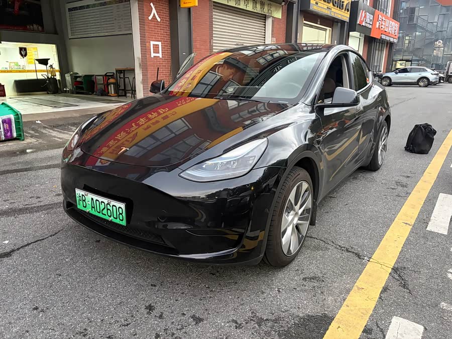 Model Y 2022 Facelift RWD - zdjęcie 1