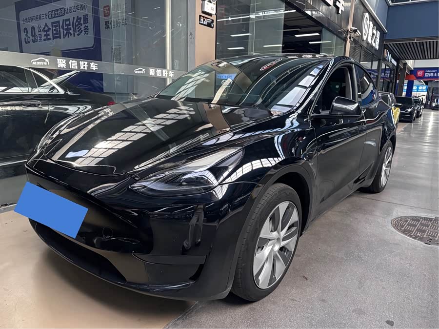 Model Y 2022 Facelift RWD - zdjęcie 1