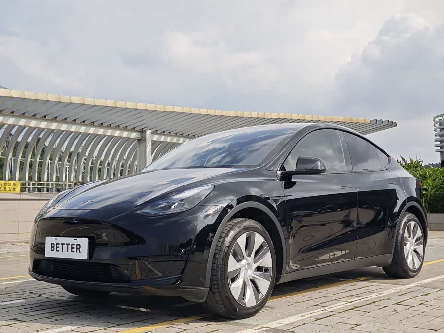Model Y 2022 Facelift RWD - zdjęcie 1