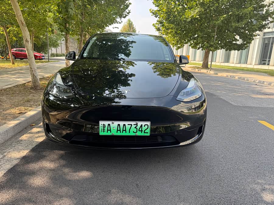 Model Y 2022 Facelift RWD - zdjęcie 2