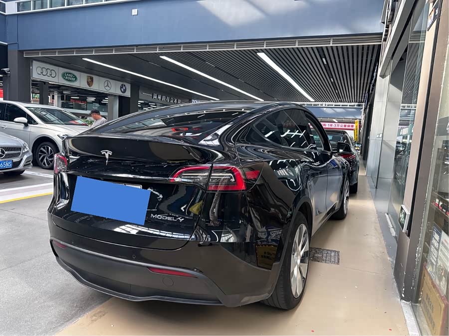 Model Y 2022 Facelift RWD - zdjęcie 13