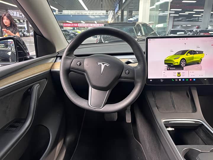 Model Y 2022 Facelift RWD - zdjęcie 20