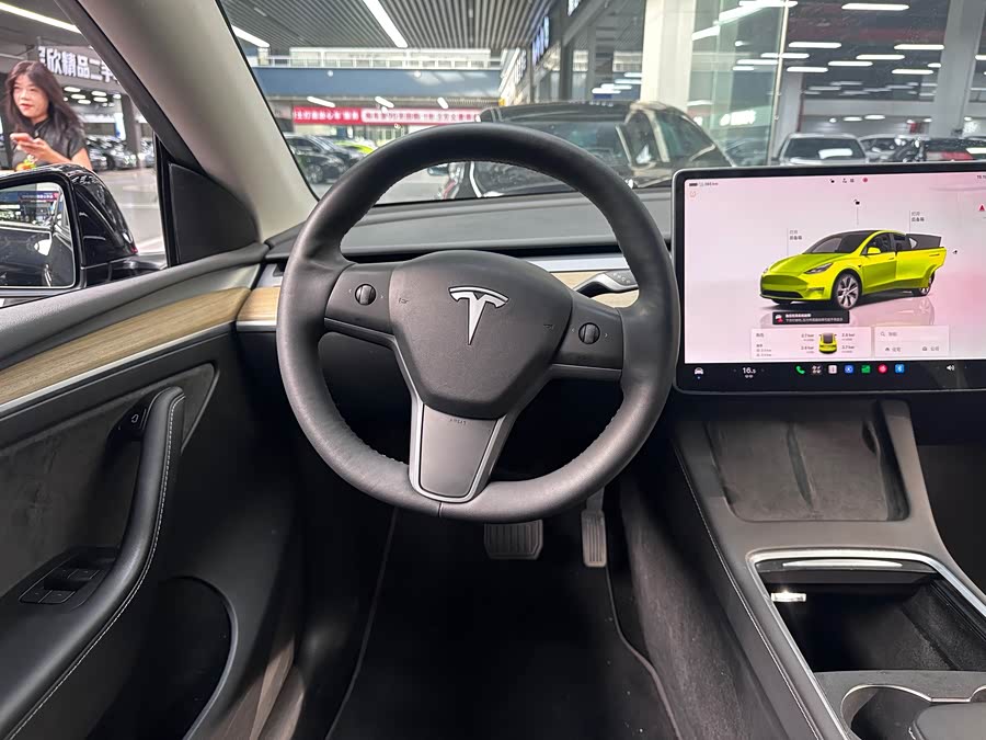 Model Y 2022 Facelift RWD - zdjęcie 5