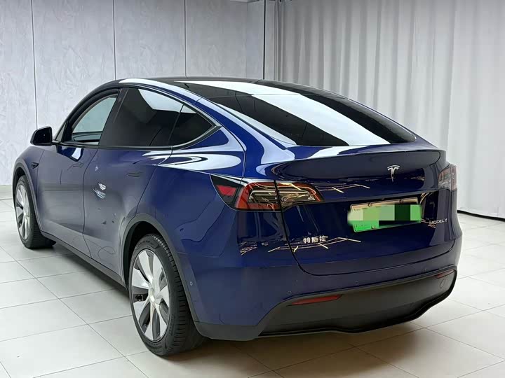 Model Y 2022 RWD - zdjęcie 18