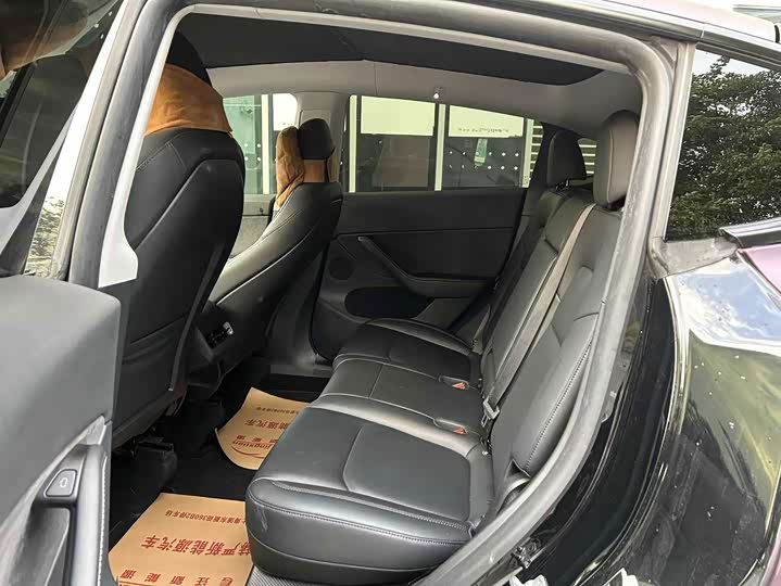 Model Y 2023 Long Range AWD - zdjęcie 15