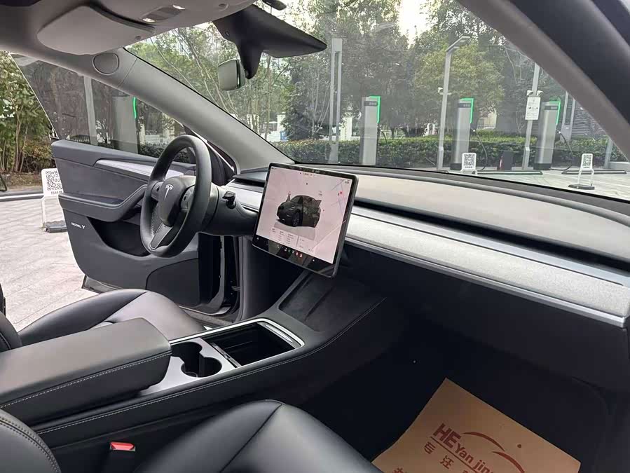 Model Y 2023 Long Range AWD - zdjęcie 5