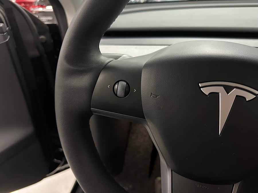 Model Y 2023 Rear-Wheel Drive Version - zdjęcie 15