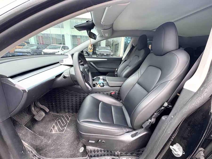 Model Y 2023 Rear-Wheel Drive Version - zdjęcie 4