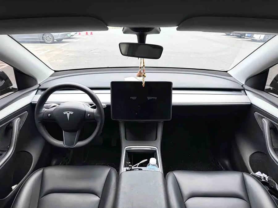 Model Y 2023 Rear-Wheel Drive Version - zdjęcie 5