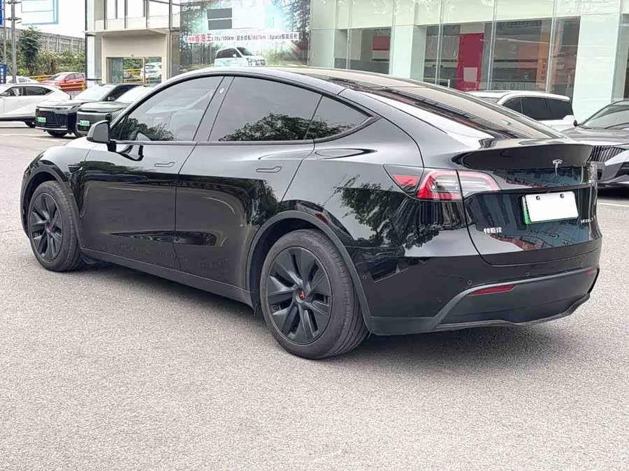 Model Y 2023 Rear-Wheel Drive Version - zdjęcie 9