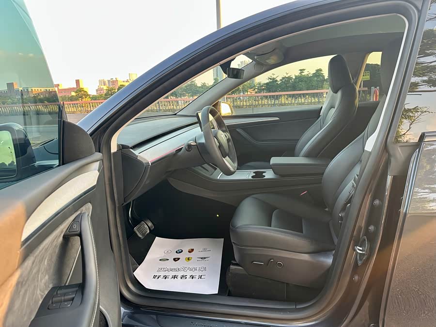 Model Y 2024 Long Range All-Wheel Drive Version - zdjęcie 8