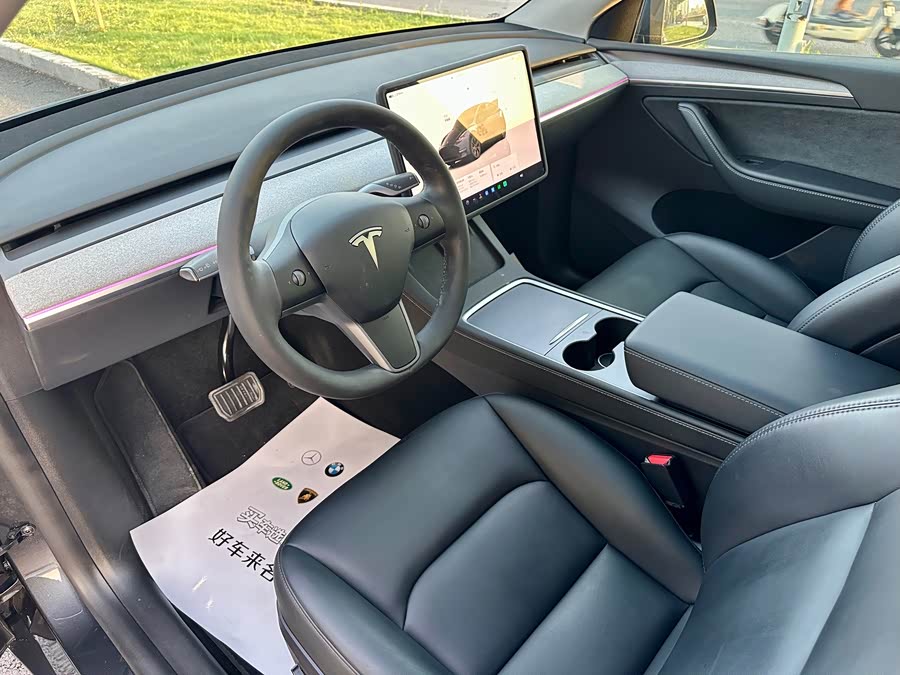 Model Y 2024 Long Range All-Wheel Drive Version - zdjęcie 10