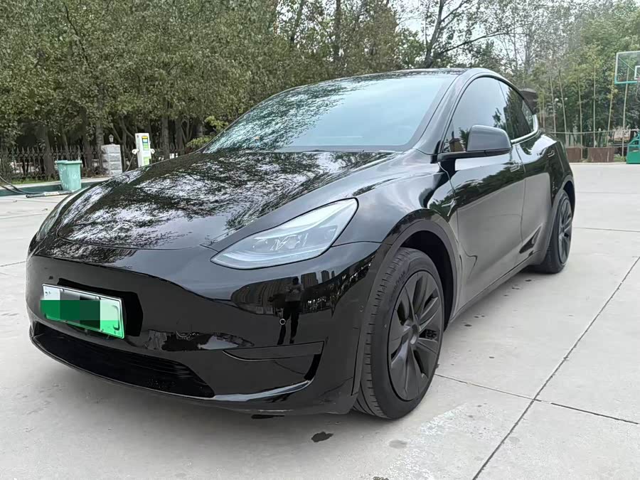 Model Y 2024 RWD - zdjęcie 1