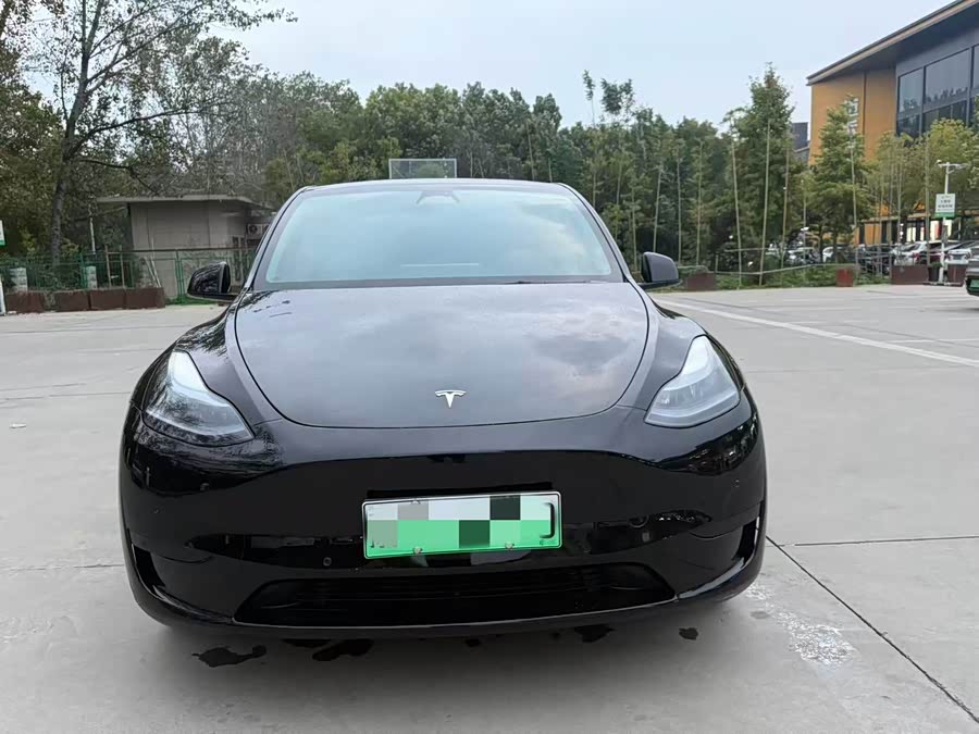 Model Y 2024 RWD - zdjęcie 2