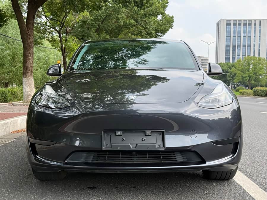 Model Y 2024 RWD - zdjęcie 8