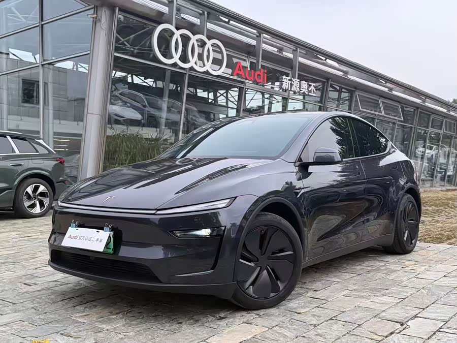 Model Y 2025 RWD - zdjęcie 1