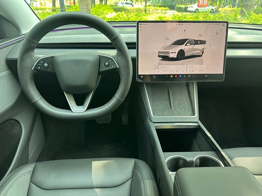 Model Y 2025 RWD - zdjęcie 11
