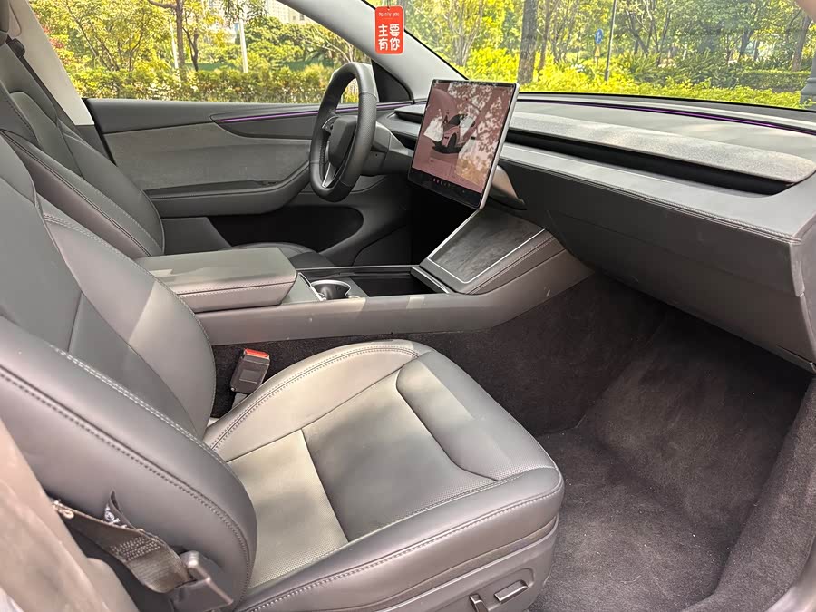 Model Y 2025 RWD - zdjęcie 12