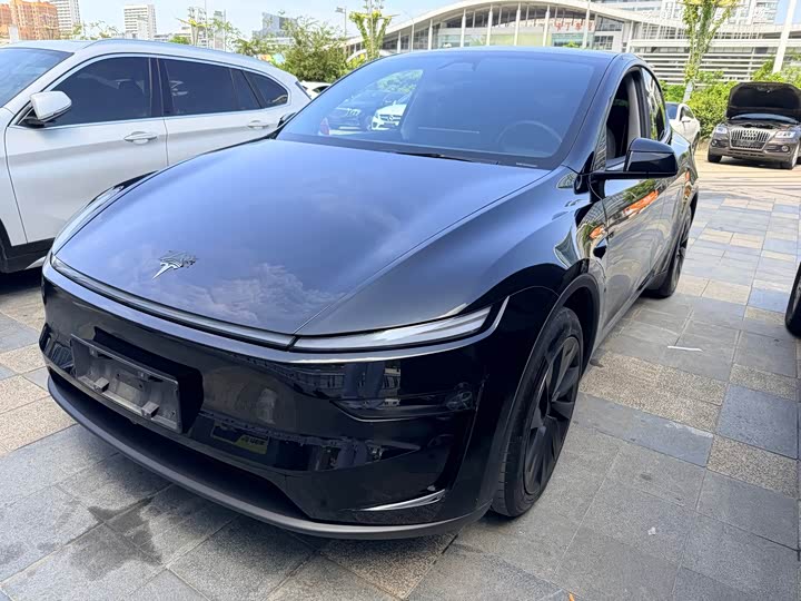 Model Y 2025 RWD - zdjęcie 16