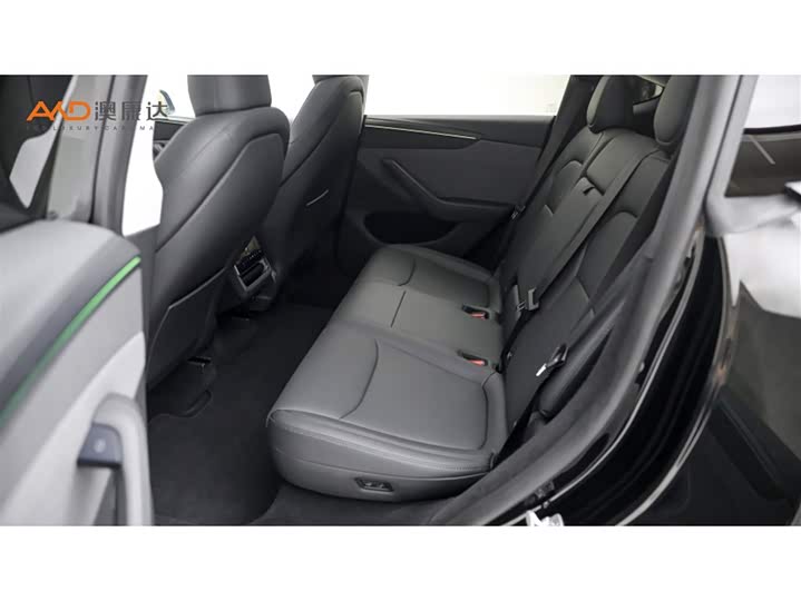 Model Y 2025 RWD - zdjęcie 17