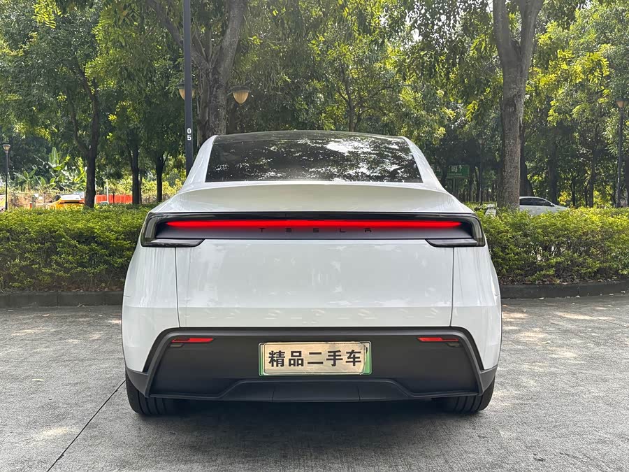 Model Y 2025 RWD - zdjęcie 5