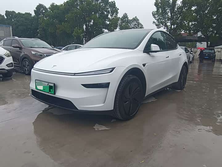 Model Y 2026 Long Range RWD - zdjęcie 11