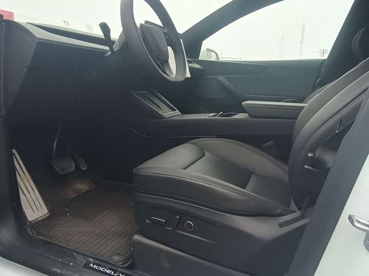 Model Y 2026 Long Range RWD - zdjęcie 14