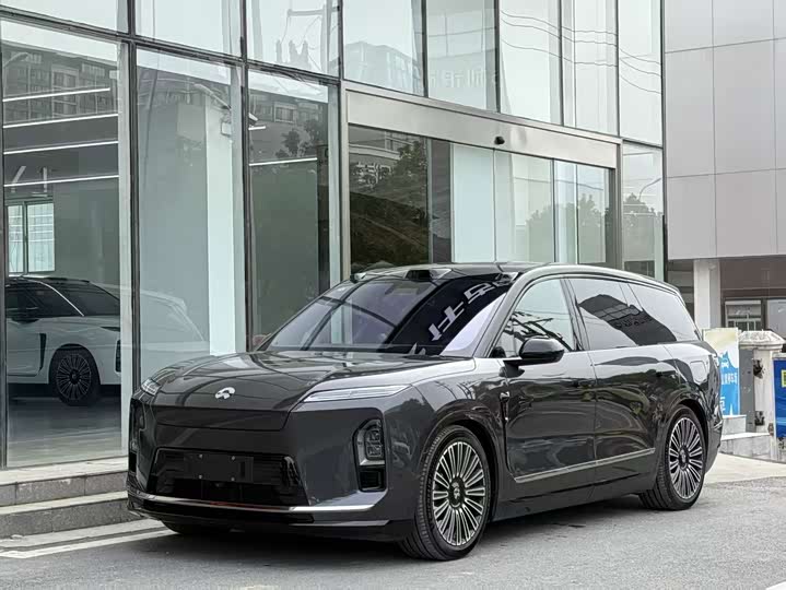 NIO ES8 2026 6-Seater Executive Luxury - zdjęcie 17